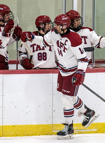 Taft senior captain JJ Lemieux had a 5-point game (3g, 2a) vs. Choate on Saturday.